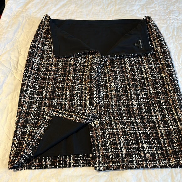 Talbots brown on black wool skirt - Picture 5 of 7